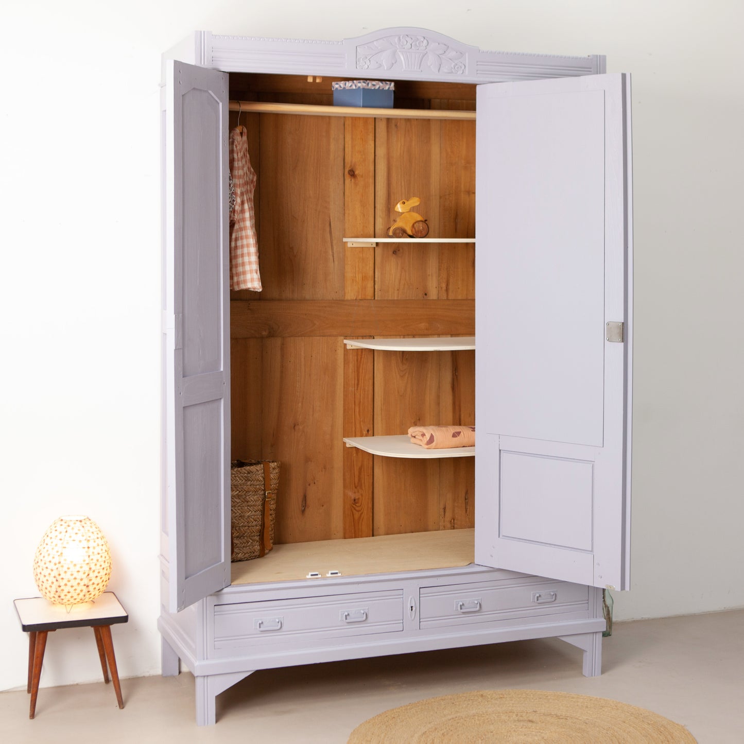 Stijlvolle vintage kast