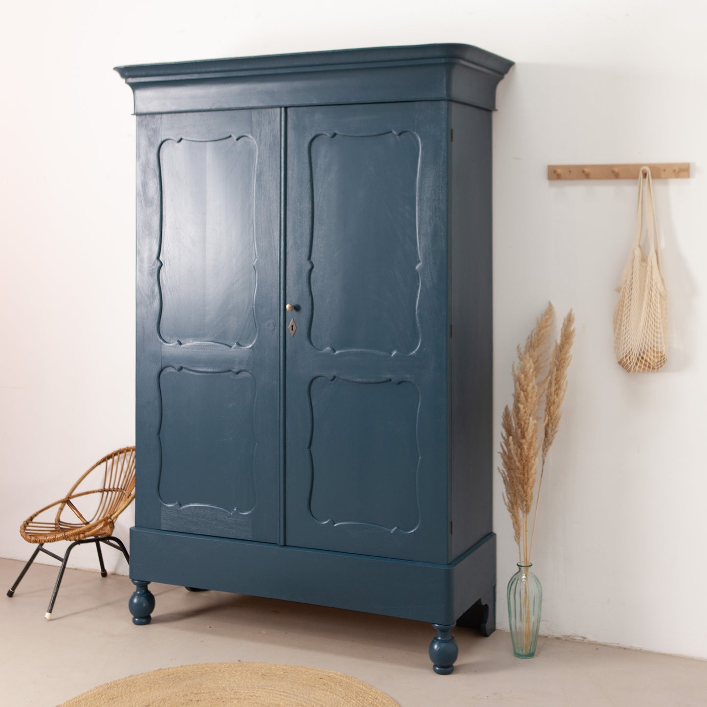 Demontabele biedermeier kast
