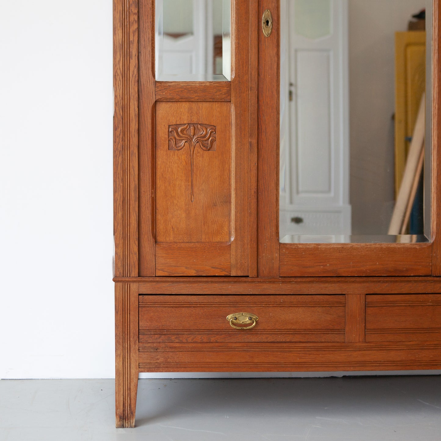 Vintage spiegelkast met 2 deuren