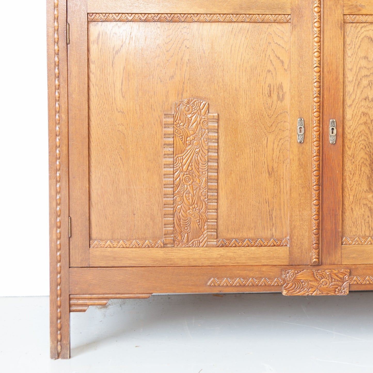 Vintage commode met marmeren blad
