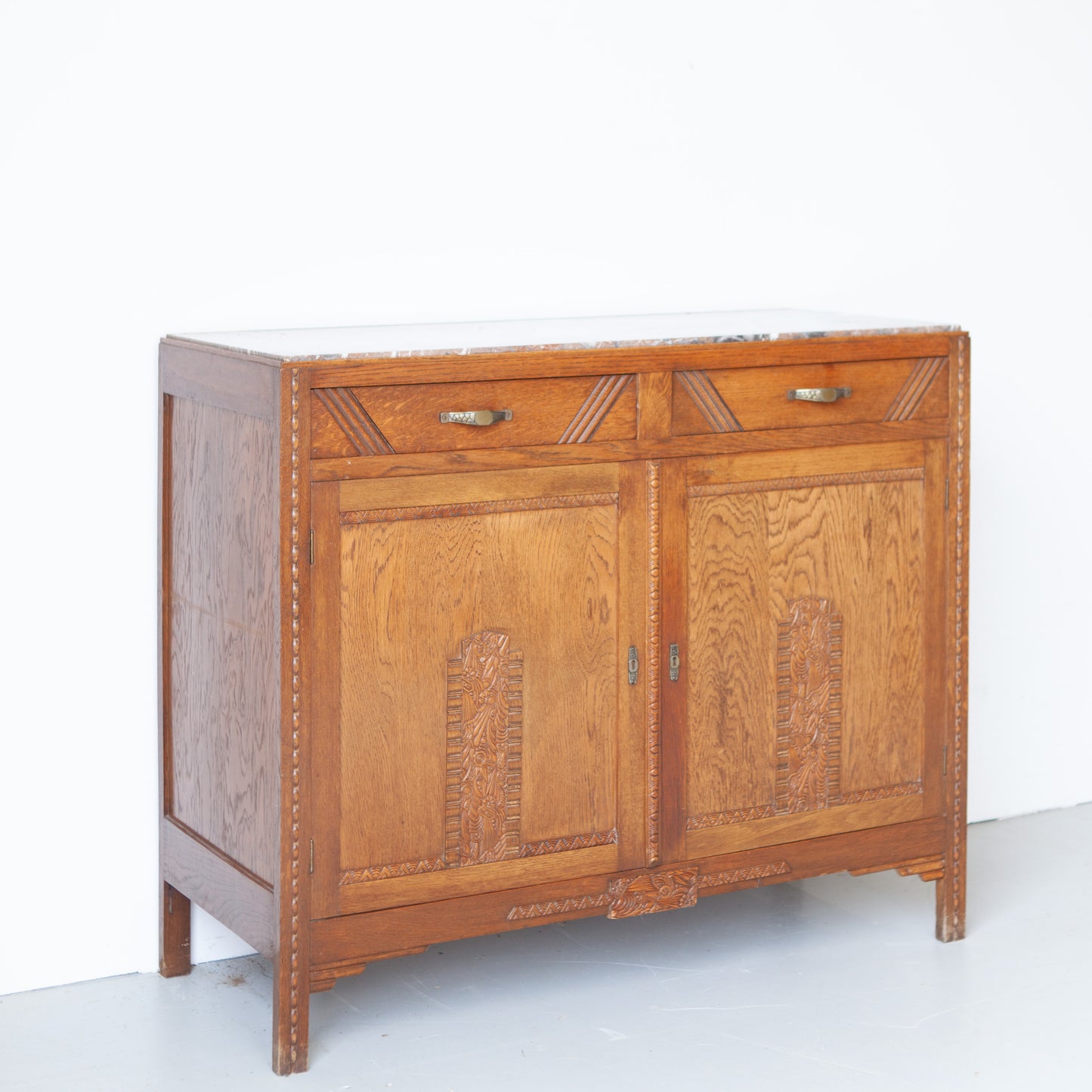Vintage commode met marmeren blad