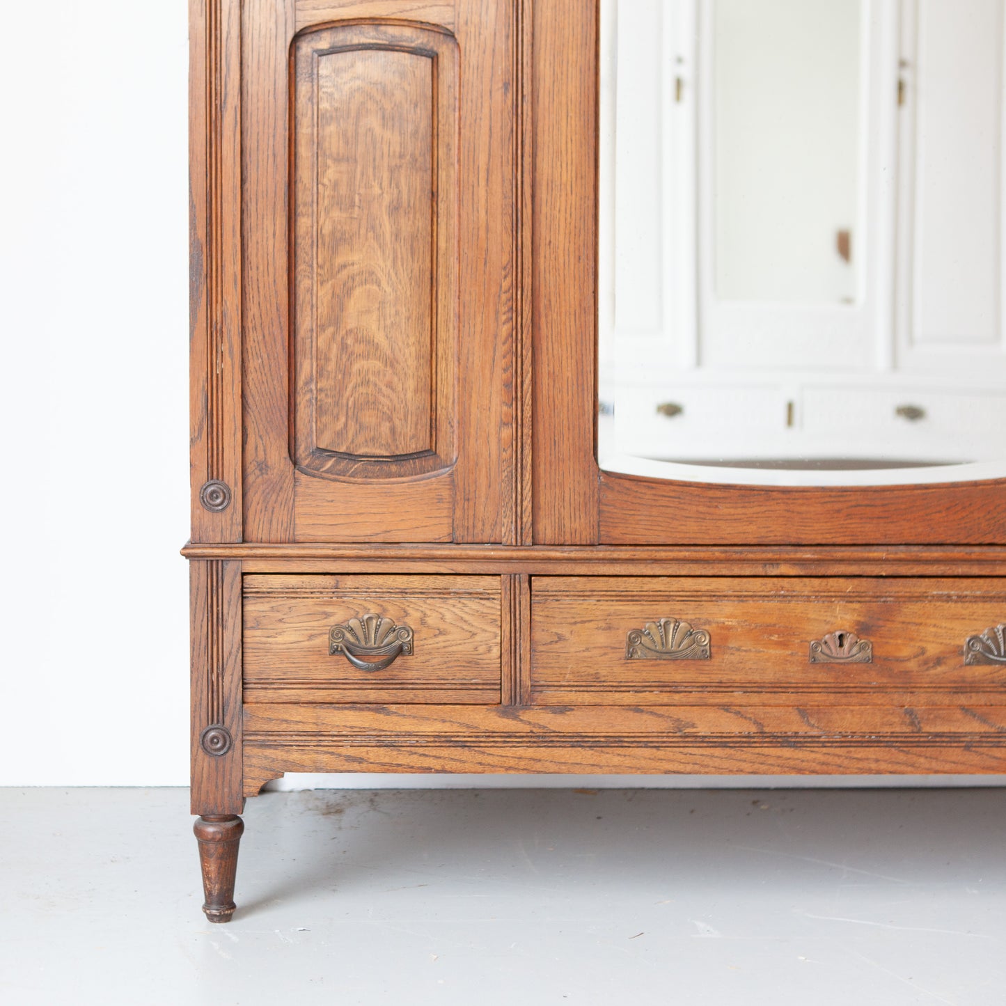 Vintage spiegel kast