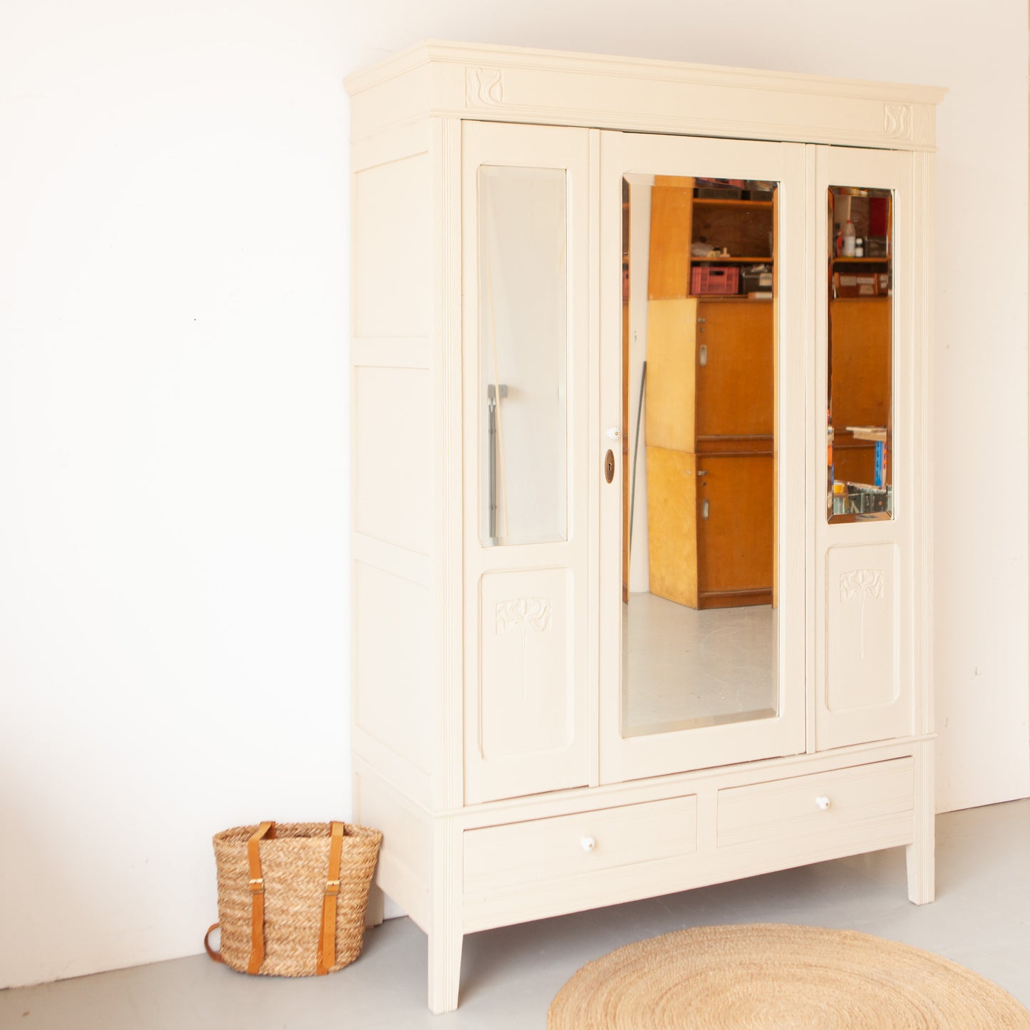 Demontabele Art Nouveau kast