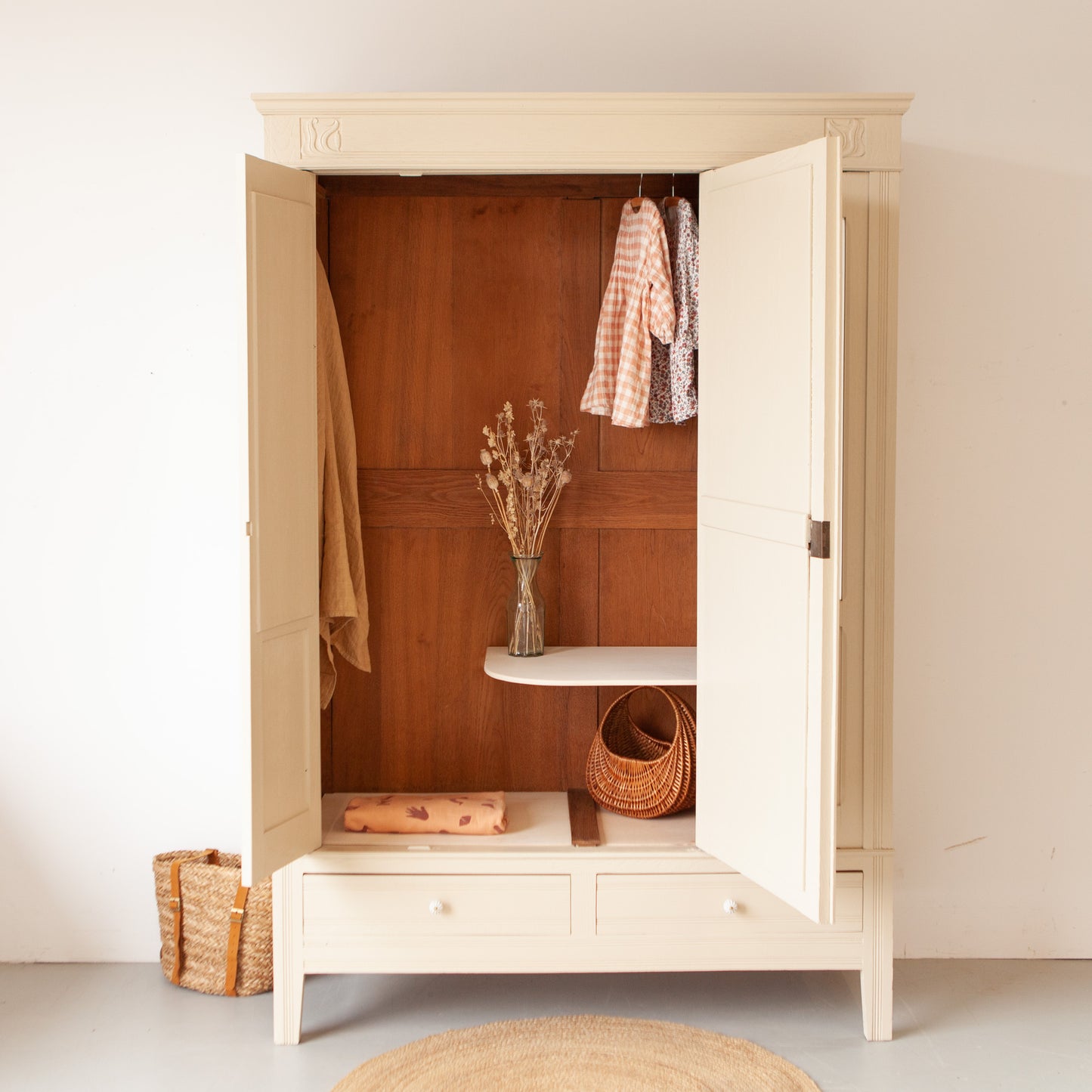 Demontabele Art Nouveau kast