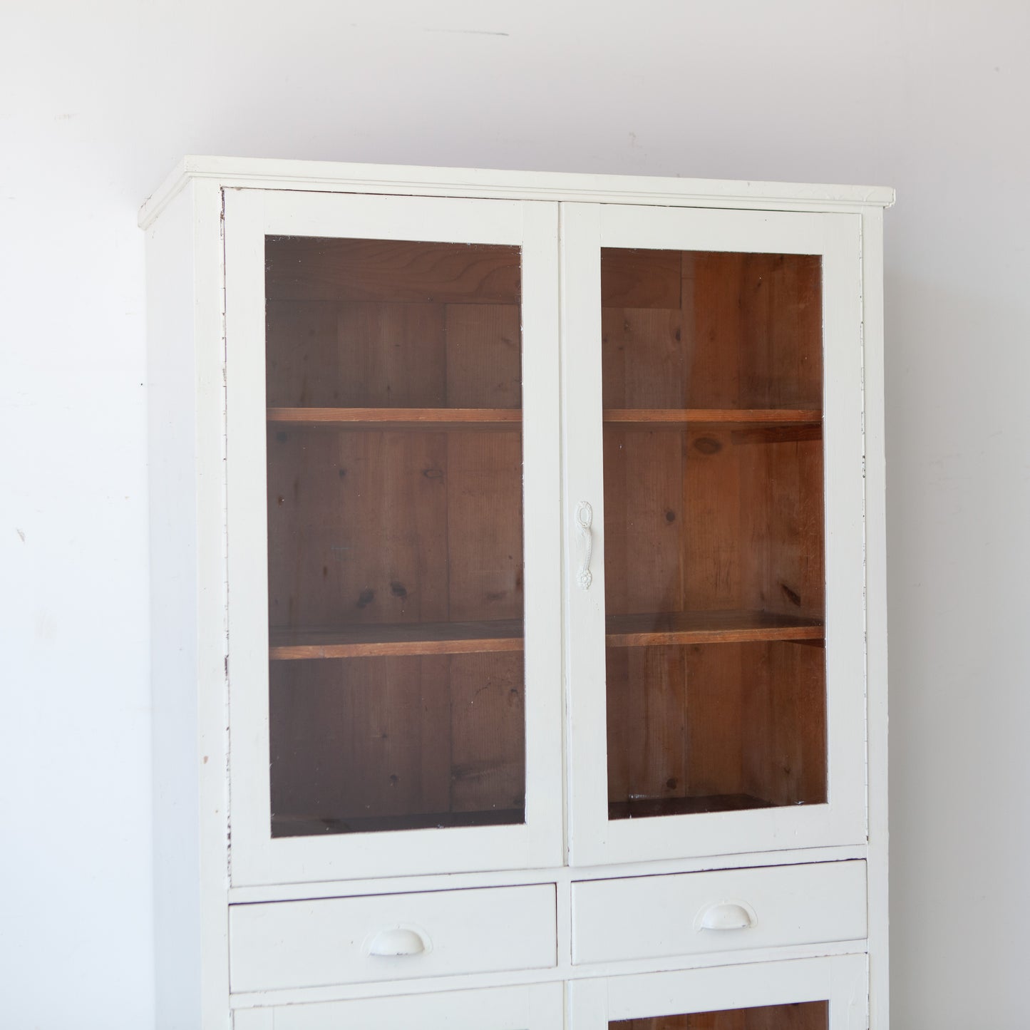 Prachtige vintage schoolkast