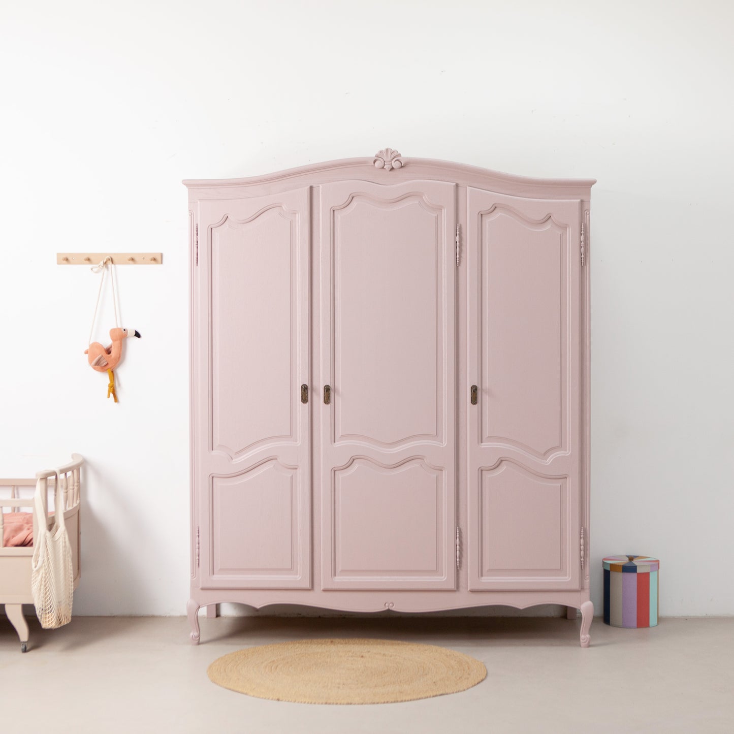 Roze demontabele vintage kast