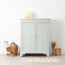 Afbeelding in Gallery-weergave laden, Vintage meidenkast