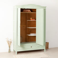 Afbeelding in Gallery-weergave laden, Grote klassieke kast