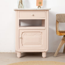 Afbeelding in Gallery-weergave laden, Klein vintage kastje met marmeren blad