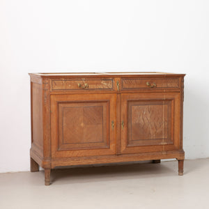 Sierlijke commode