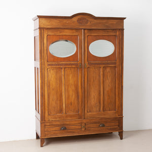Sierlijke vintage kast