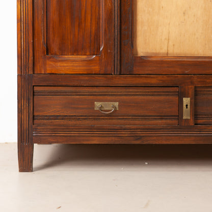Stijlvolle vintage kast