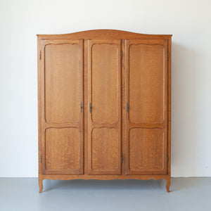 3 deurs vintage kast