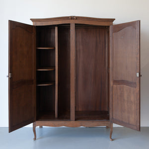 Vintage kast met twee deuren