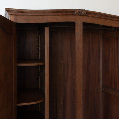 Vintage kast met twee deuren
