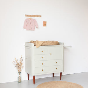 Vintage commode