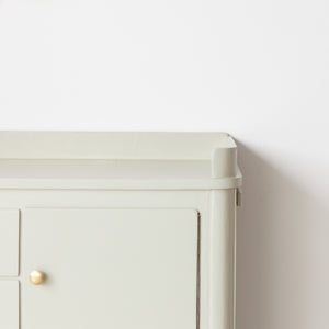 Vintage commode