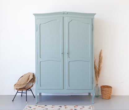 Vintage kinderkamer kast