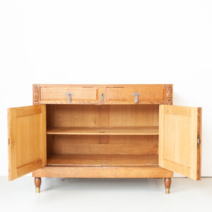 Sierlijke eikenhouten commode