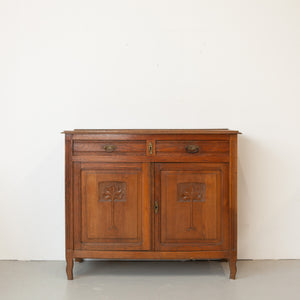 Vintage commode