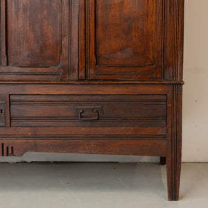 Vintage kast met ovale spiegeltjes