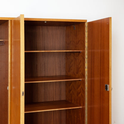 Demontabele retro kast met 3 deuren