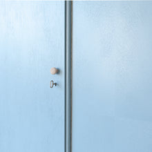 Afbeelding in Gallery-weergave laden, Retro kast met drie deuren