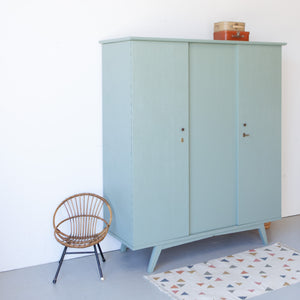 Demontabele retro kast met 3 deuren