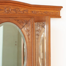 Afbeelding in Gallery-weergave laden, Prachtige en unieke commode / dressoir