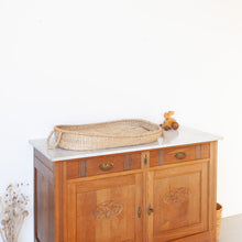 Afbeelding in Gallery-weergave laden, Prachtige en unieke commode / dressoir