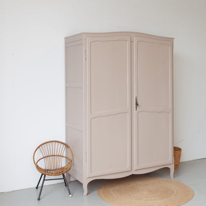 Vintage kinderkamer kast