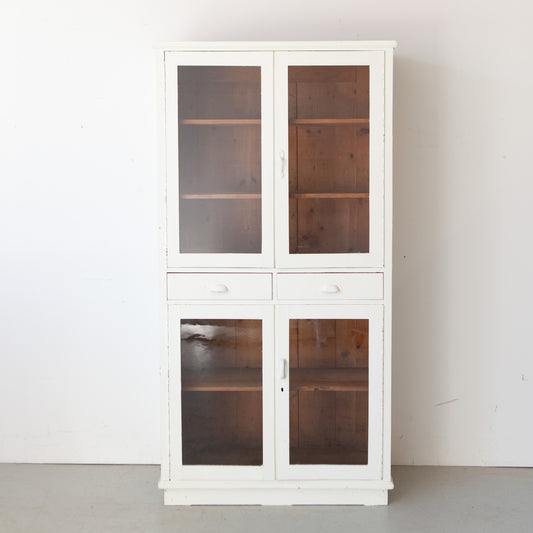 Prachtige vintage schoolkast