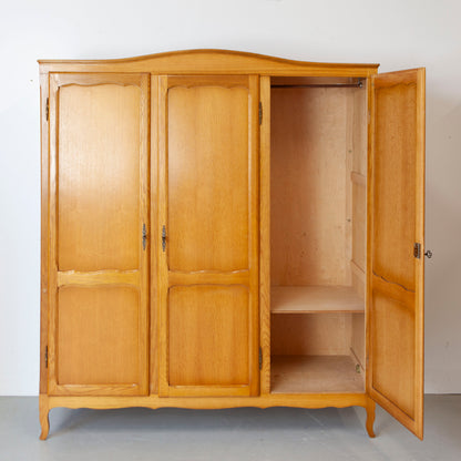 Demontabele vintage kast met 3 deuren