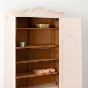 Unieke sierlijke vintage kast