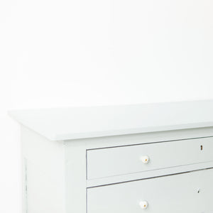 Vintage commode