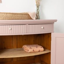 Afbeelding in Gallery-weergave laden, Ruime vintage commode