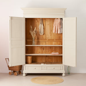 Authentieke demontabele kast
