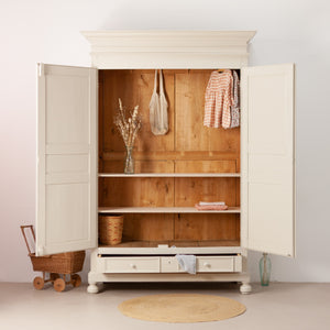 Authentieke demontabele kast