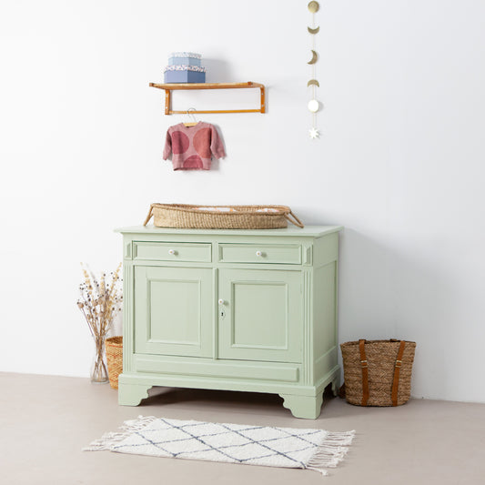 Groene commode