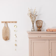 Afbeelding in Gallery-weergave laden, Vintage meidenkast
