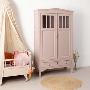 Unieke vintage kast met ruitjes