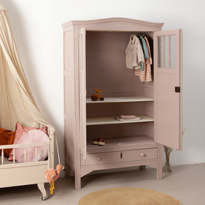 Unieke vintage kast met ruitjes