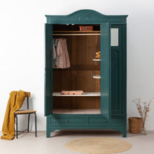 Afbeelding in Gallery-weergave laden, Demontabele eikenhouten kast