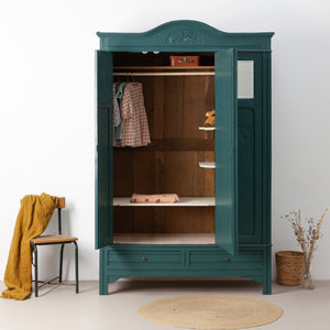Demontabele eikenhouten kast