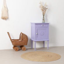 Afbeelding in Gallery-weergave laden, Klein vintage kastje